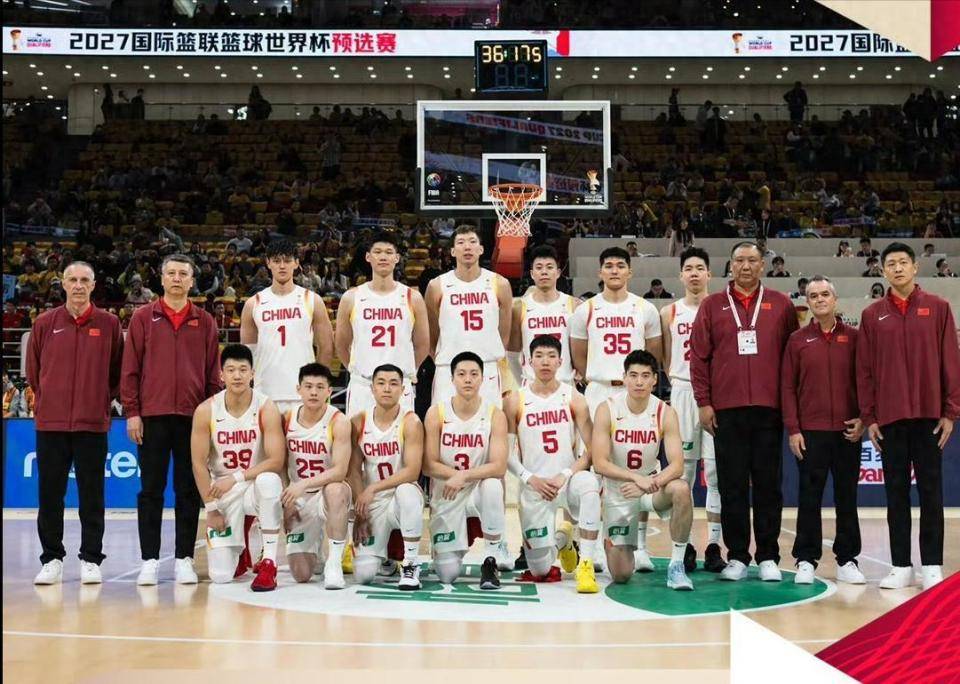 CBA常规赛国际比赛日再迎强敌,埃因霍温伤情更新,主帅态度——悬念犹存,赛季目标并未改变的简单介绍 CBA常规赛国际比赛日再迎强敌,埃因霍温伤情更新,主帅态度——悬念犹存,赛季目标并未改变的简单介绍