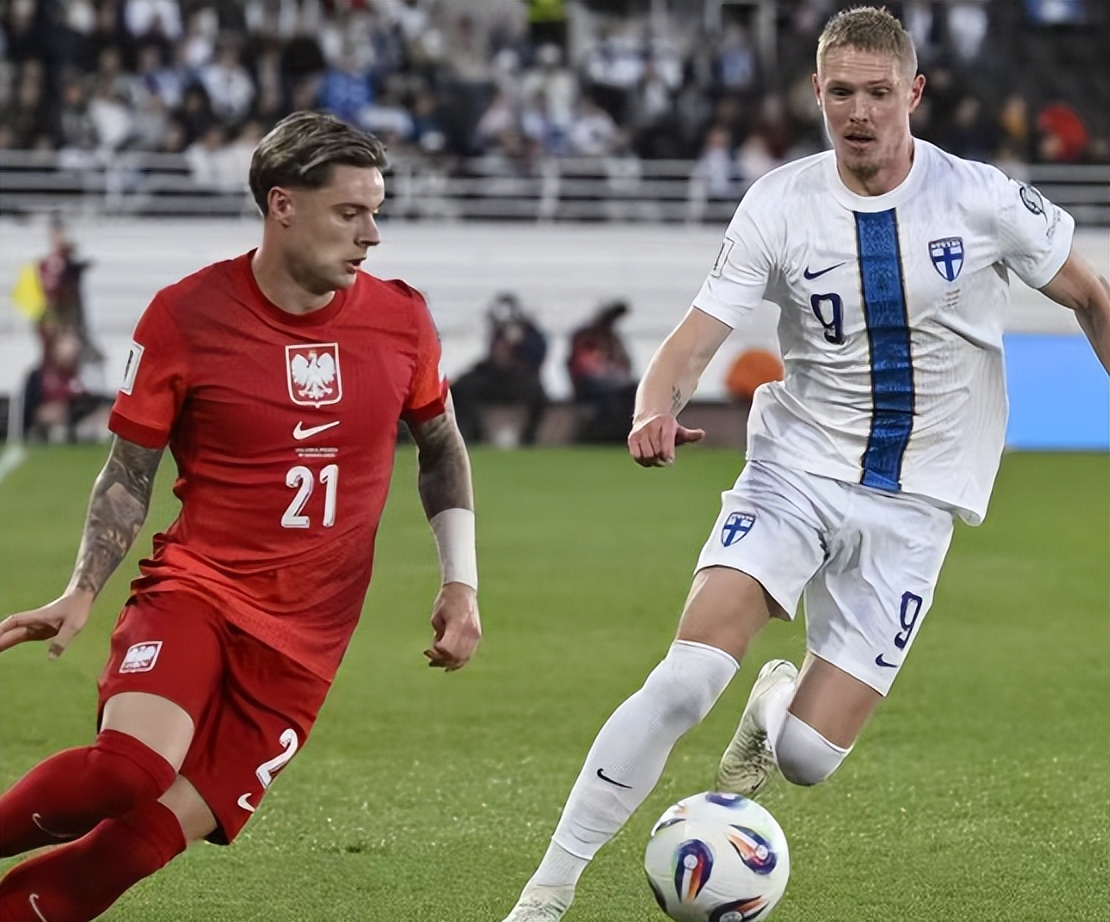 包含赛后体能课后，法兰克福绝杀压哨备战英超，引发热议，阵容厚度经受考验的词条